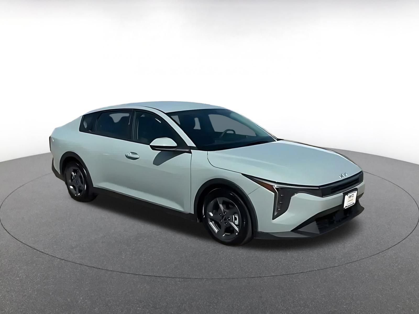 Thumbnail: 2026 Kia K4 - 2