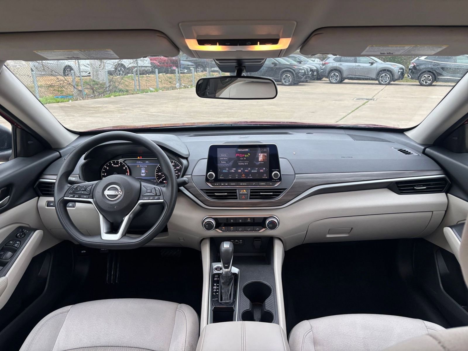 Thumbnail: 2025 Nissan Altima - 33