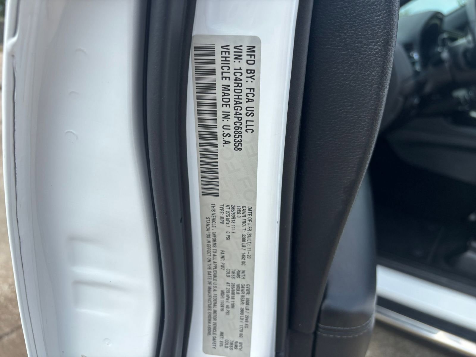 Thumbnail: 2023 Dodge Durango - 27