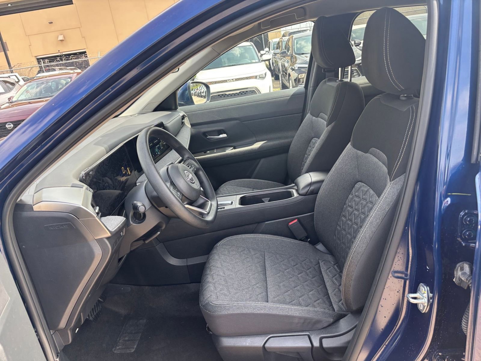 Thumbnail: 2025 Nissan Kicks - 24