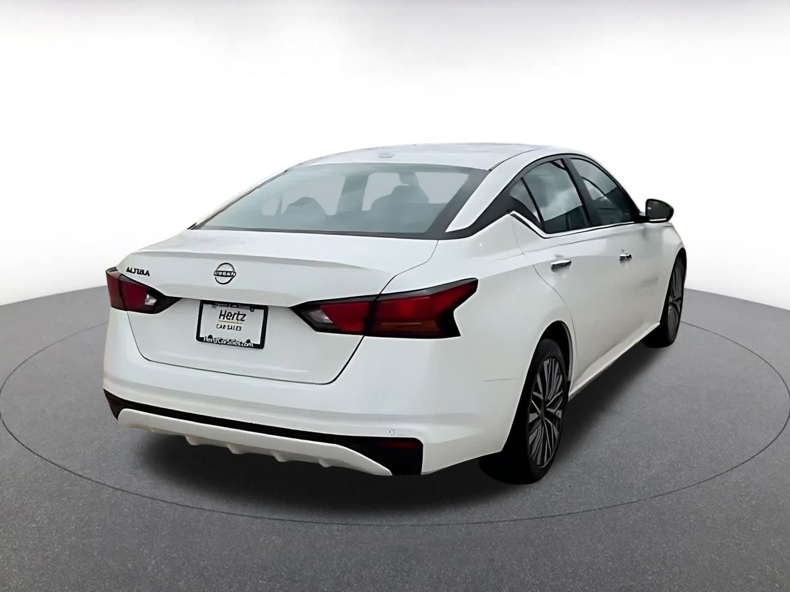 Thumbnail: 2025 Nissan Altima - 15