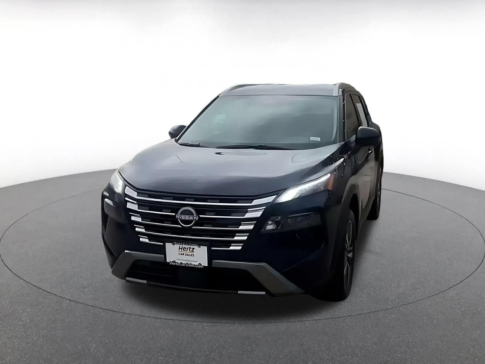Thumbnail: 2026 Nissan Rogue - 4