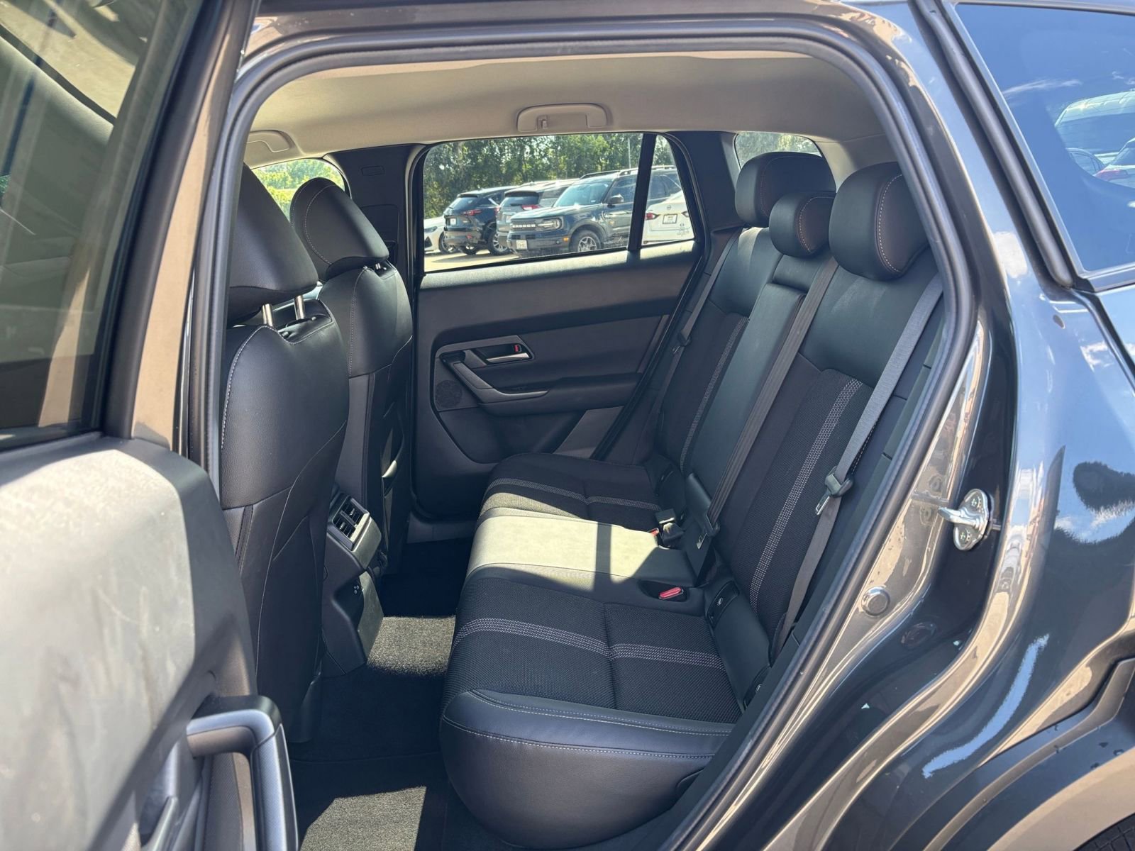 Thumbnail: 2025 Mazda CX-50 - 24