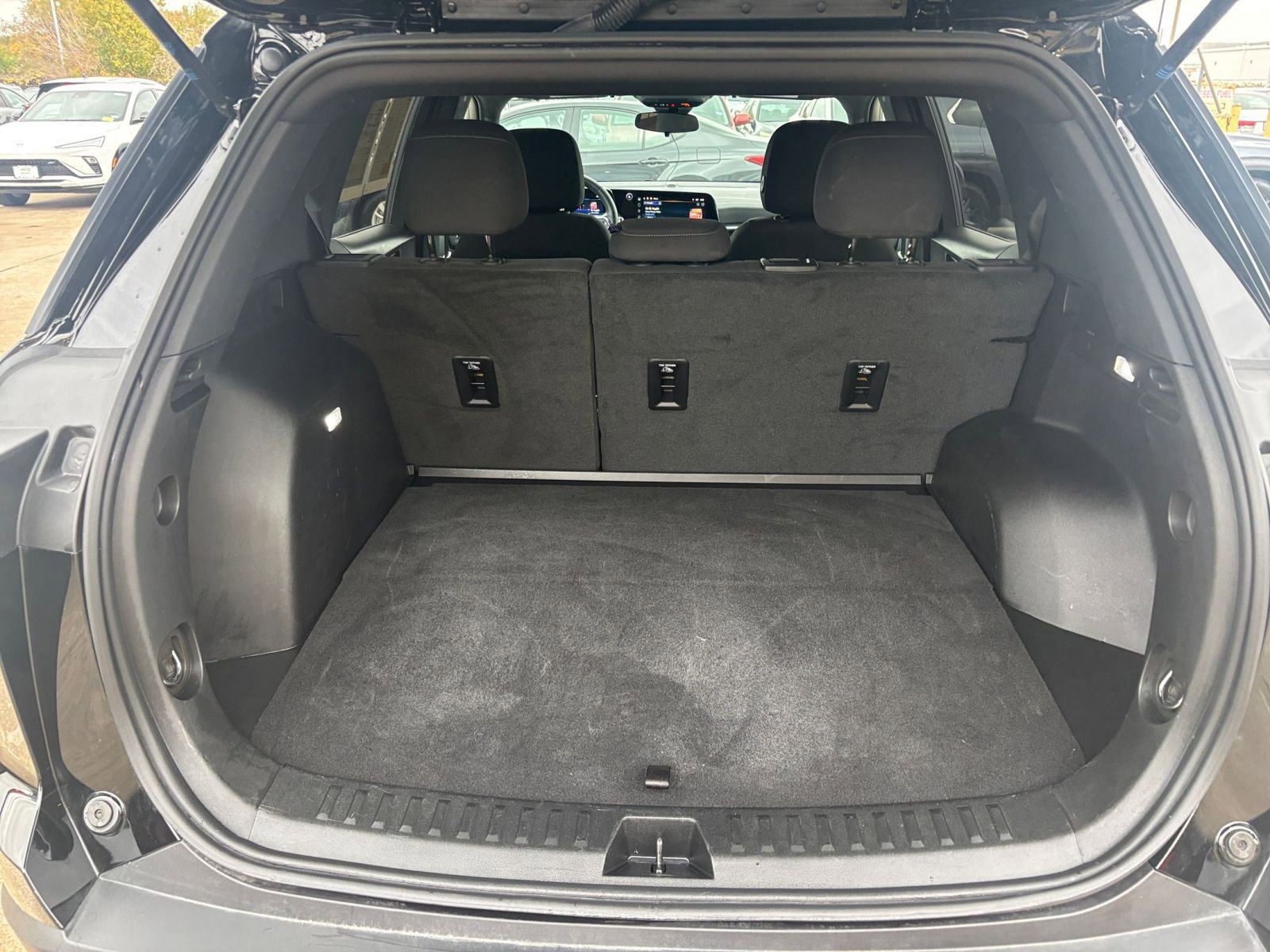 Thumbnail: 2025 Chevrolet Equinox - 30