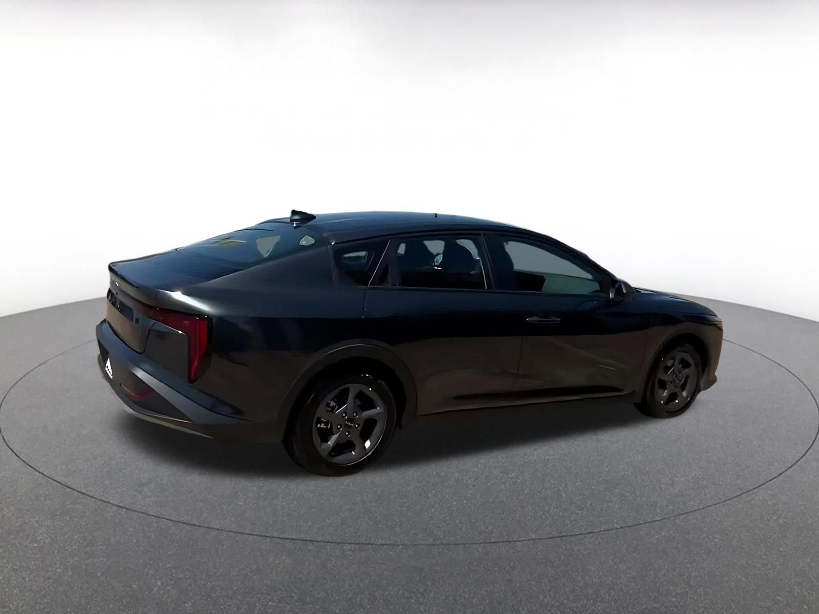 Thumbnail: 2025 Kia K4 - 11