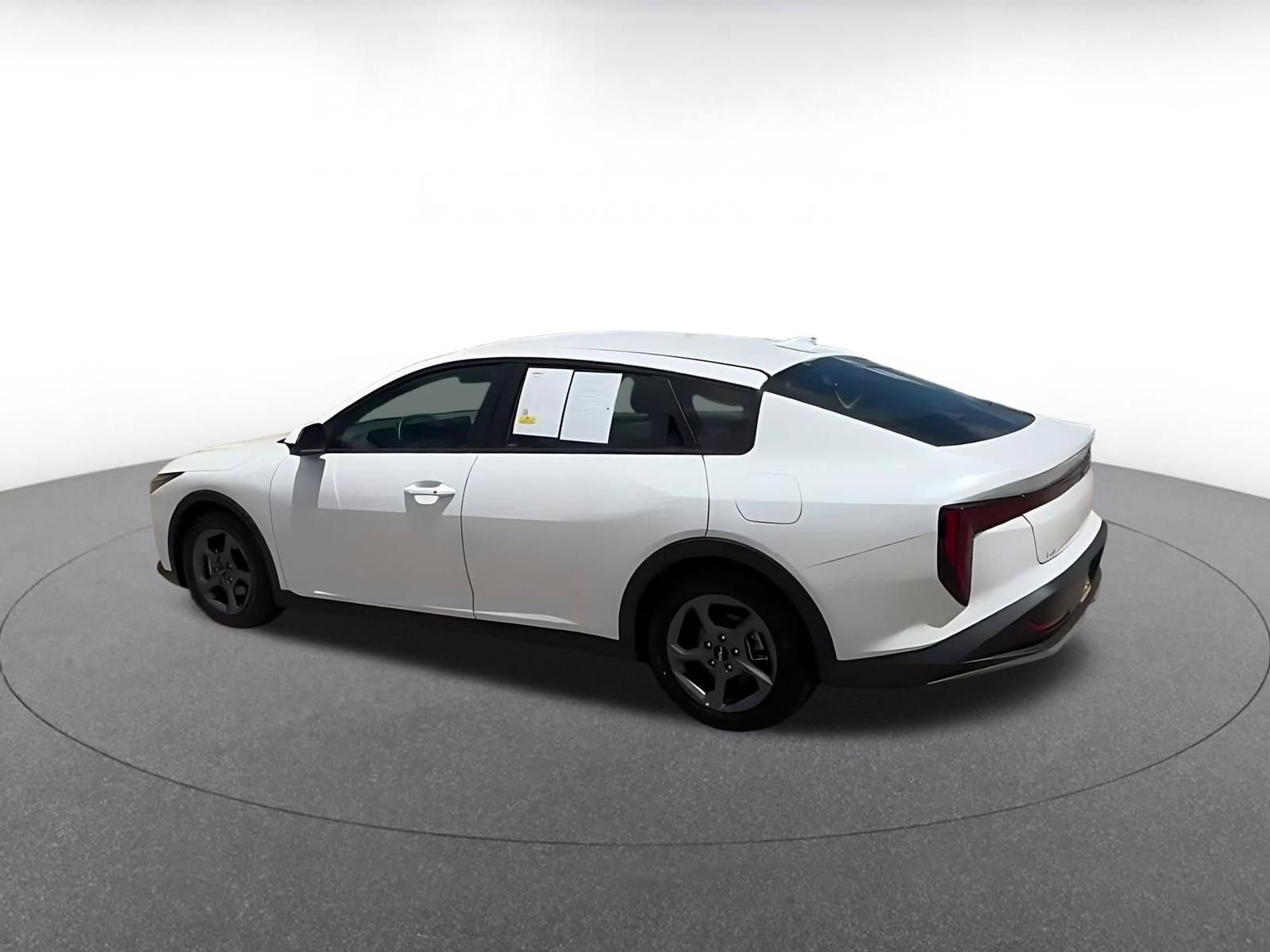 Thumbnail: 2025 Kia K4 - 11