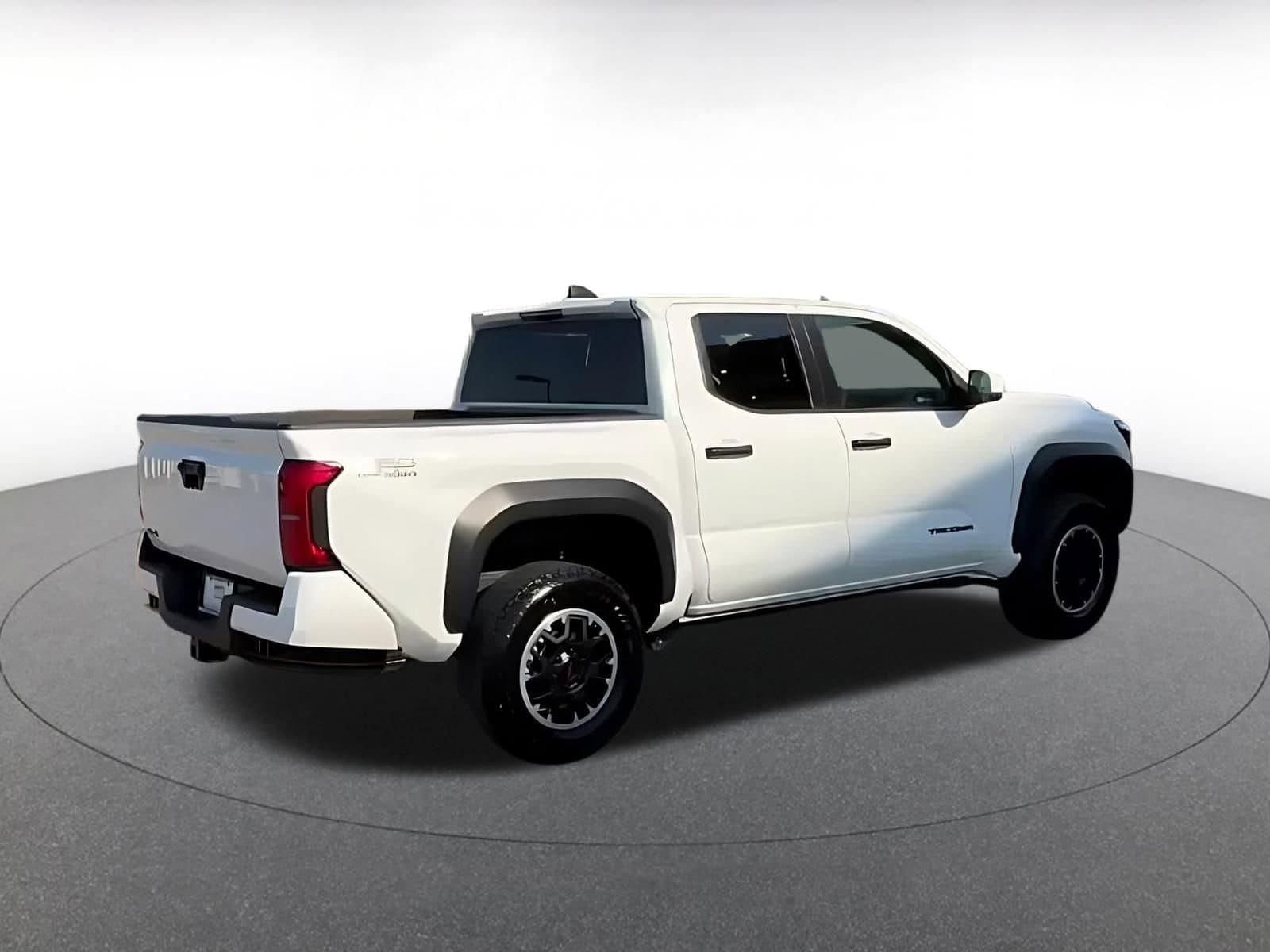 Thumbnail: 2024 Toyota Tacoma - 12