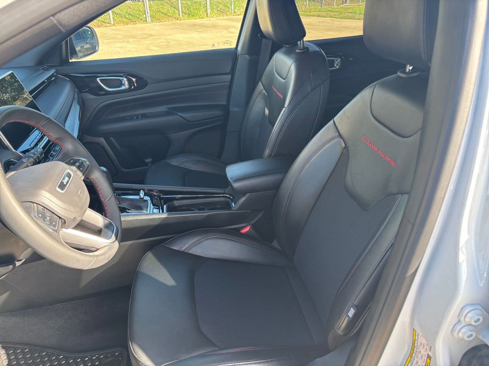 Thumbnail: 2025 Jeep Compass - 34