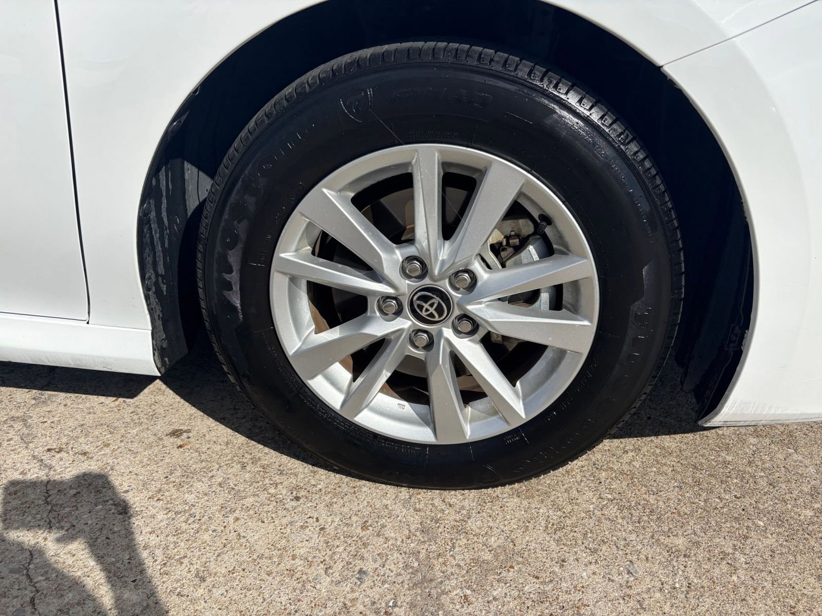 Thumbnail: 2025 Toyota Camry - 29