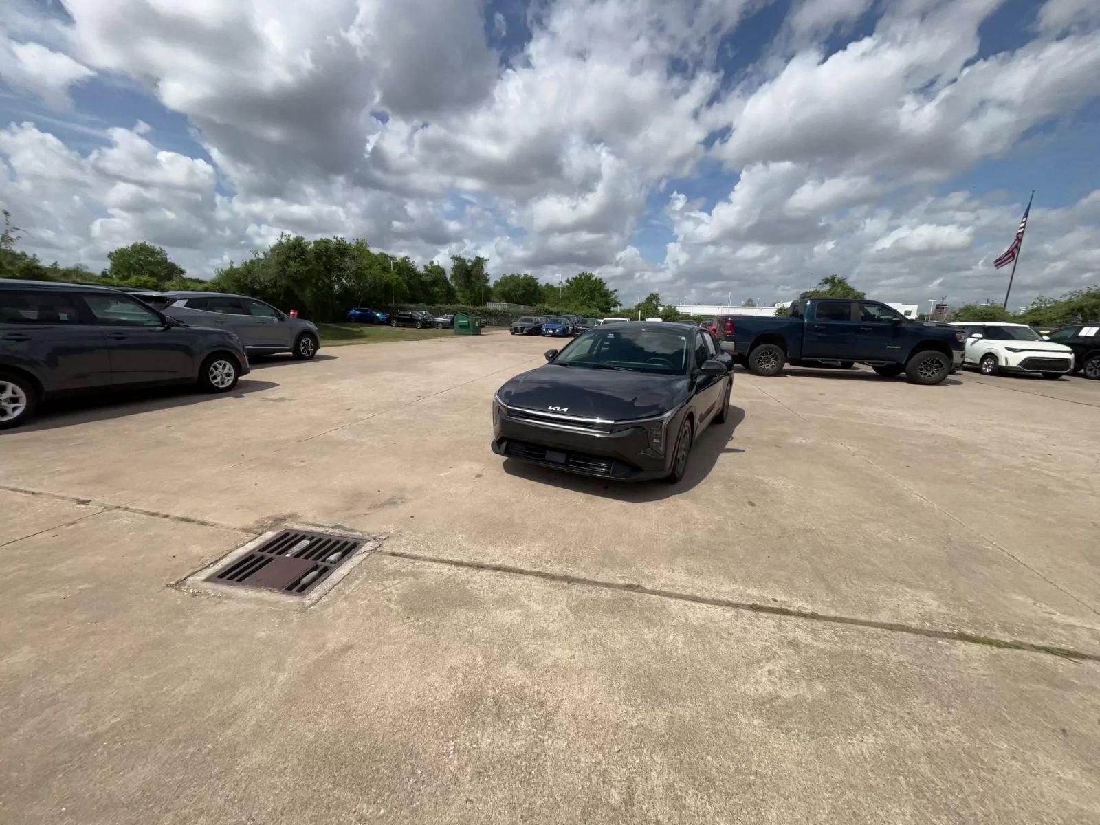 Thumbnail: 2025 Kia K4 - 16