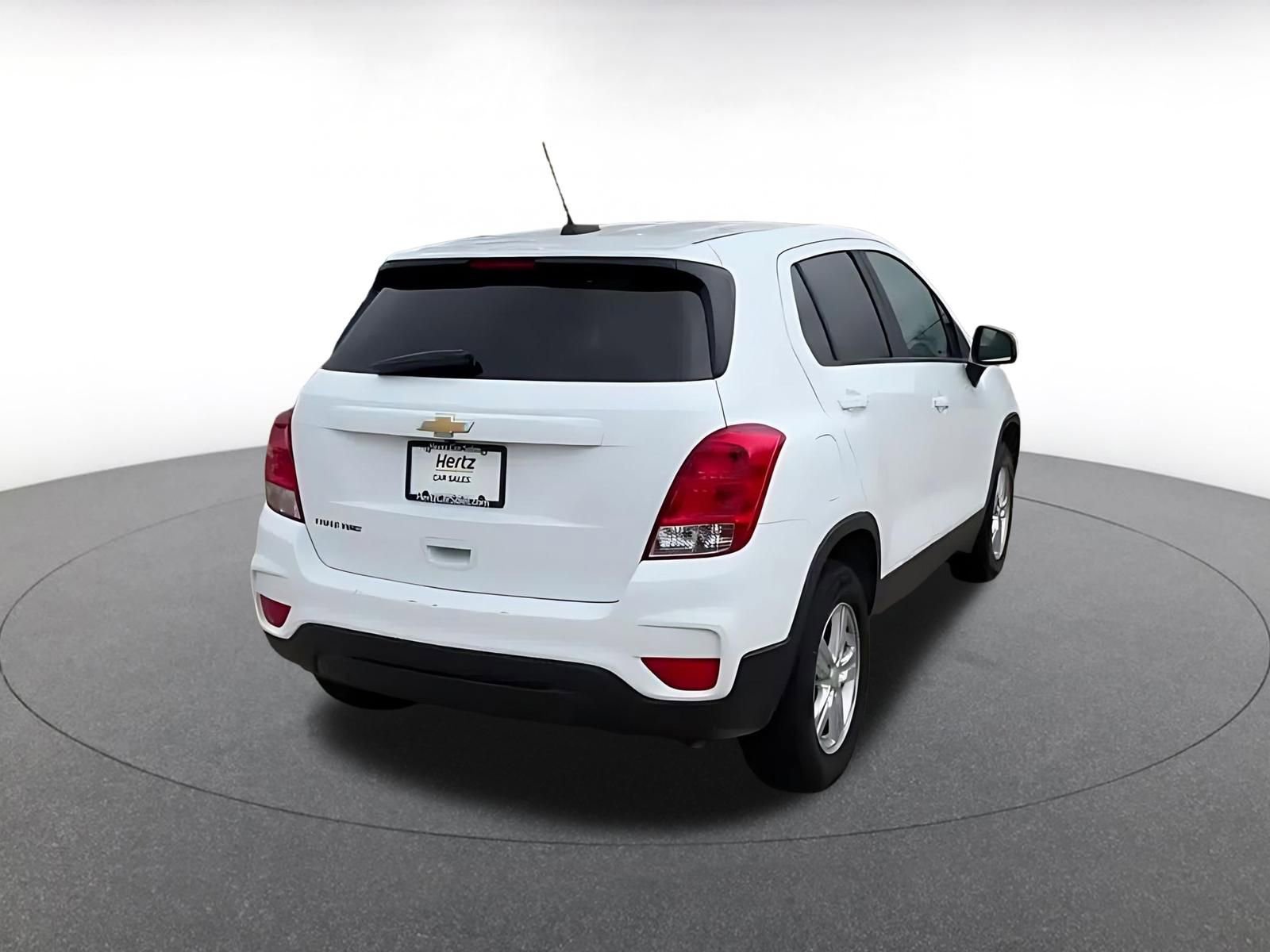 Thumbnail: 2020 Chevrolet Trax - 14