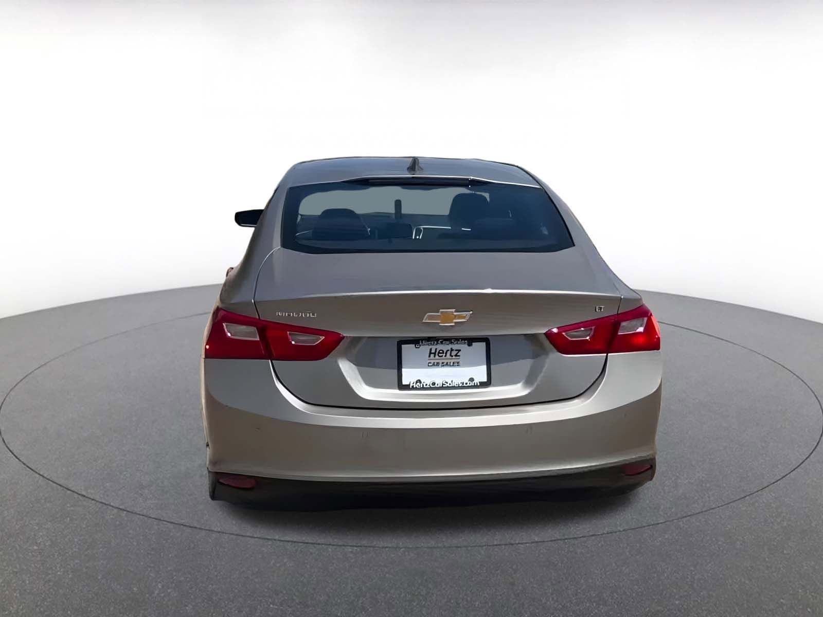 Thumbnail: 2024 Chevrolet Malibu - 12