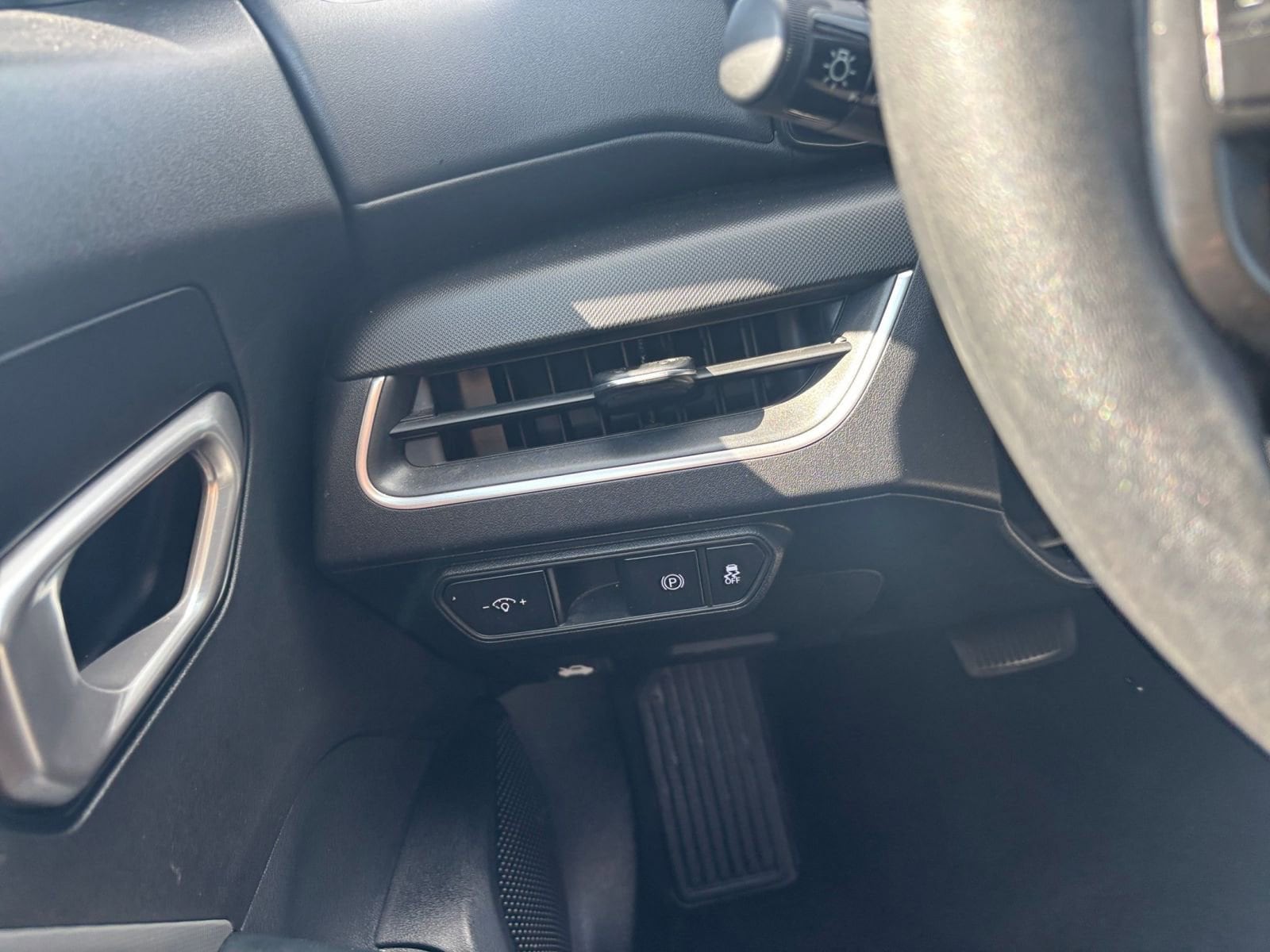 Thumbnail: 2025 Kia K4 - 33