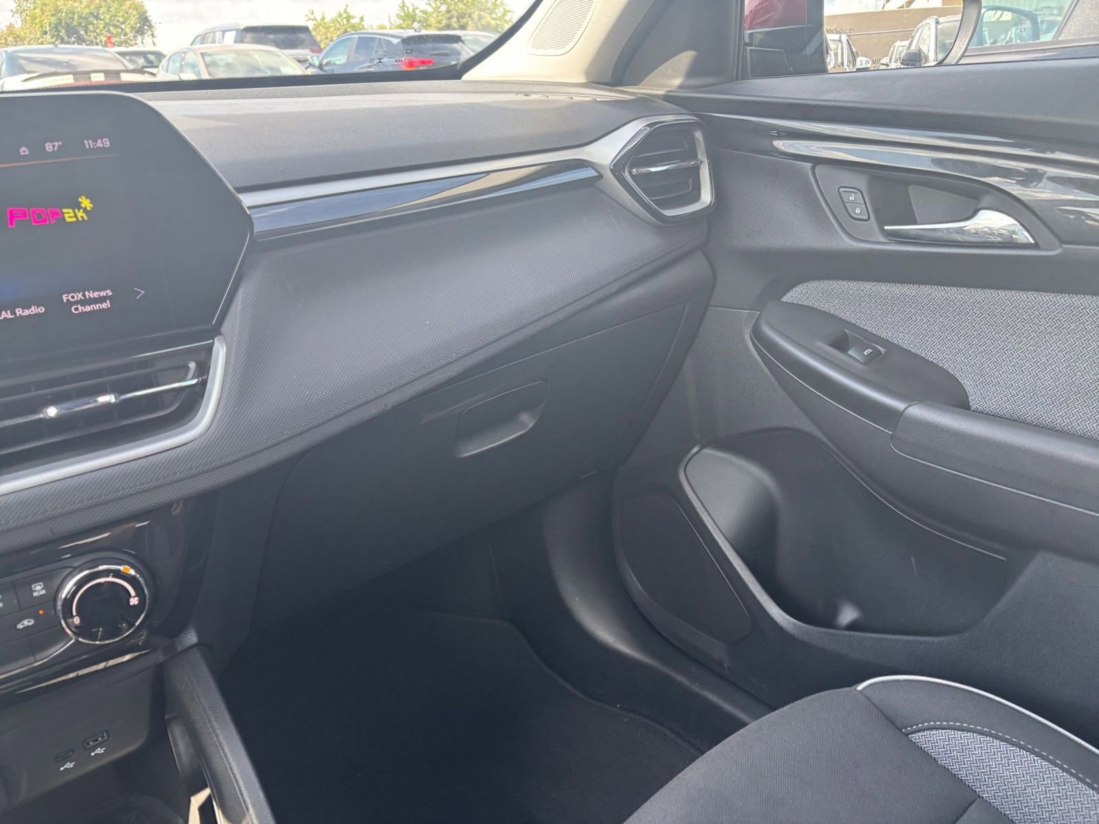 Thumbnail: 2025 Chevrolet TrailBlazer - 33