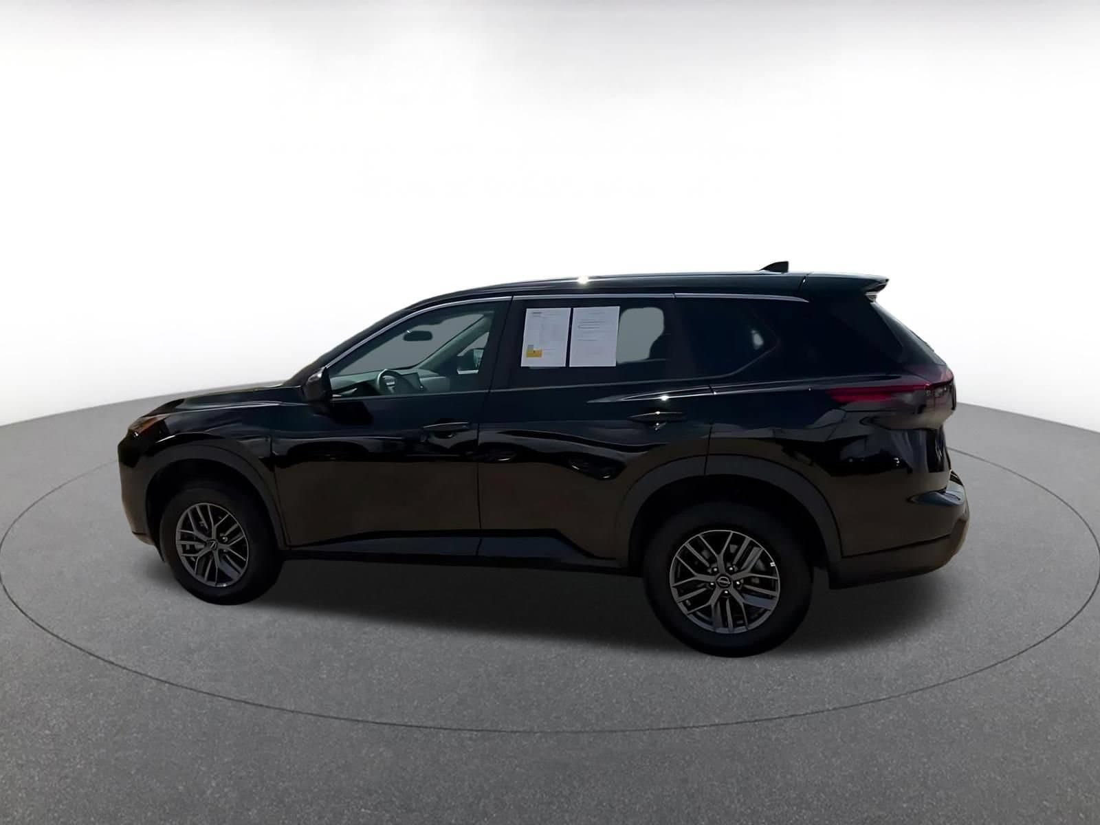 Thumbnail: 2026 Nissan Rogue - 9