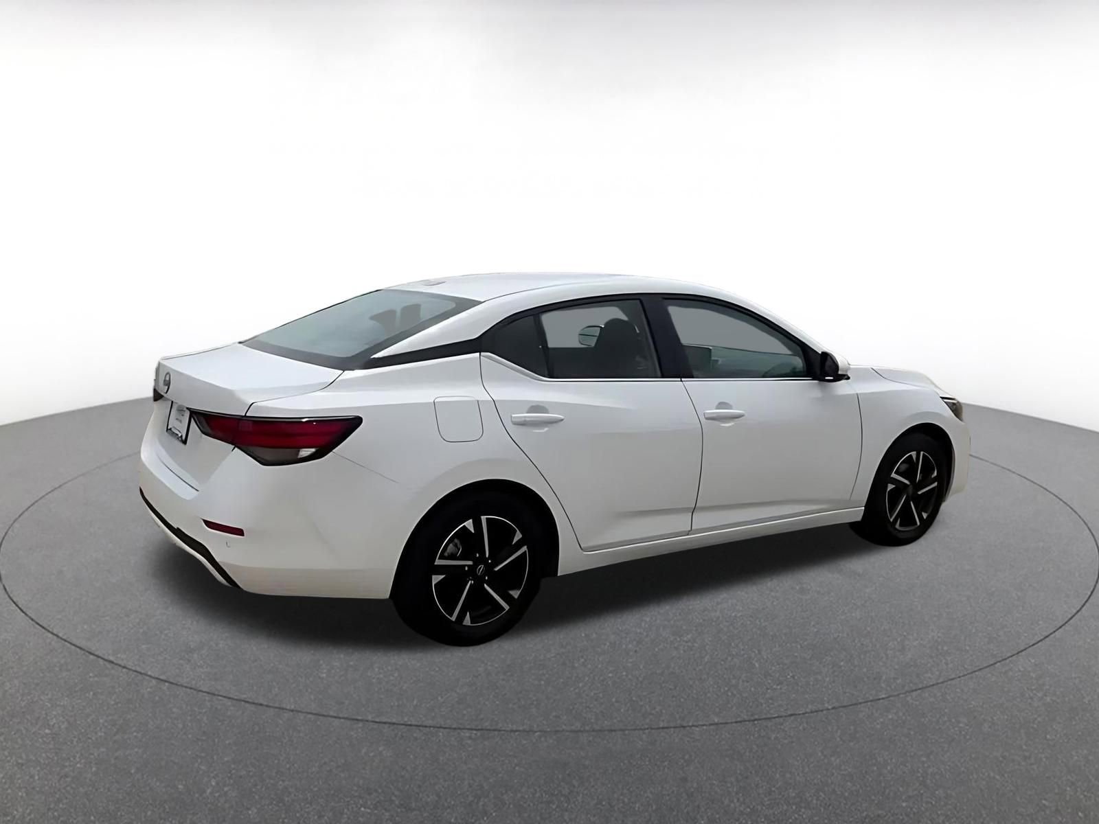 Thumbnail: 2025 Nissan Sentra - 12