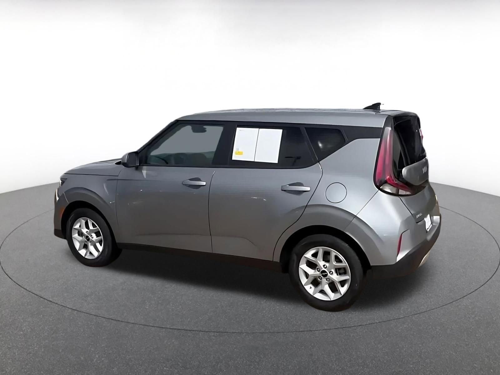 Thumbnail: 2025 Kia Soul - 10