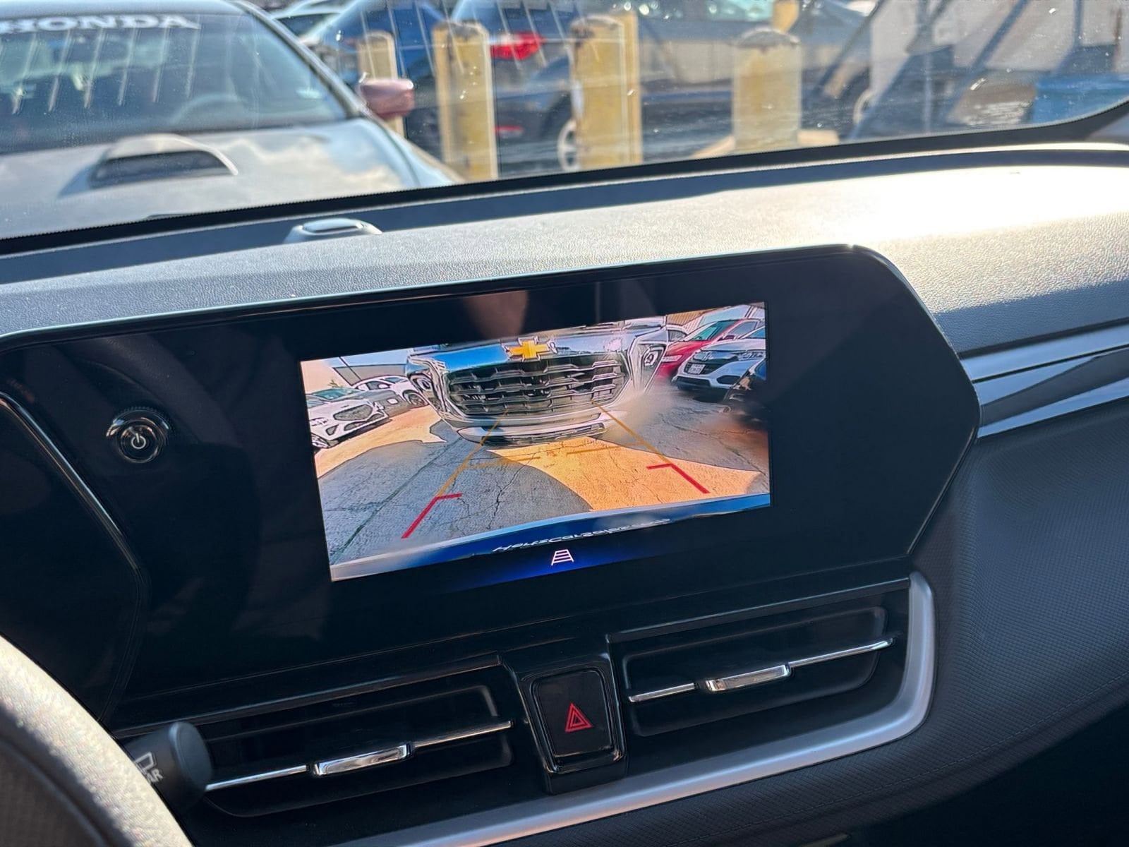 Thumbnail: 2025 Chevrolet TrailBlazer - 17