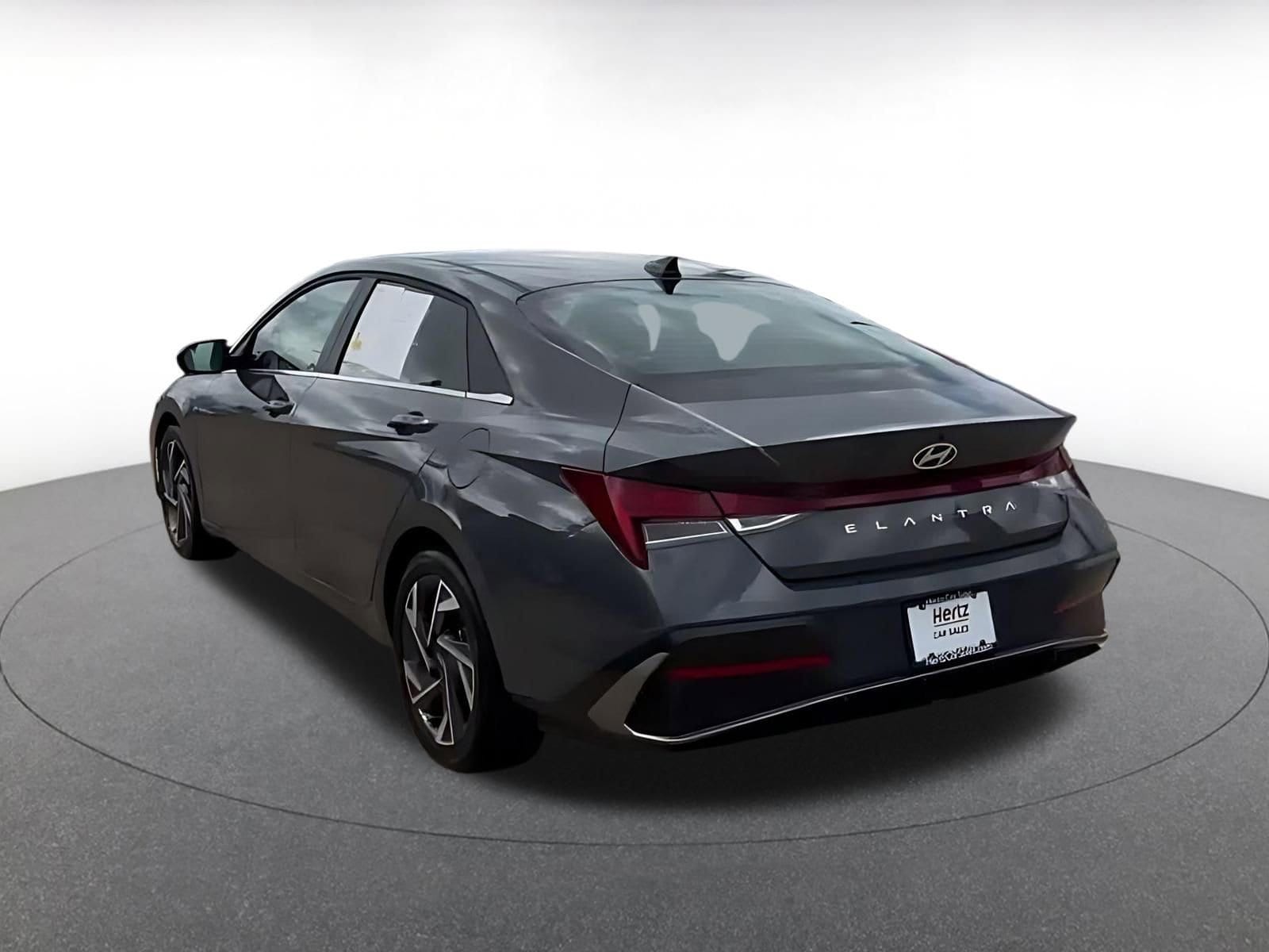 Thumbnail: 2025 Hyundai Elantra - 11