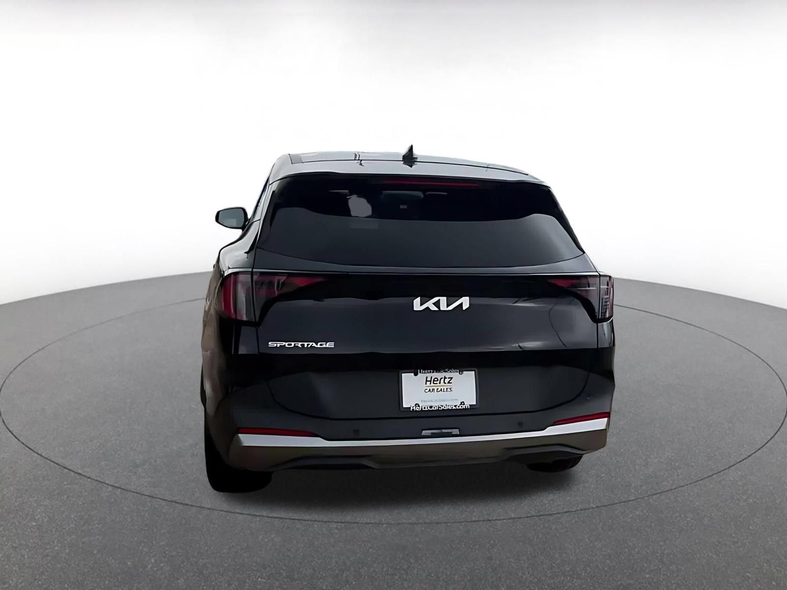 Thumbnail: 2026 Kia Sportage - 10