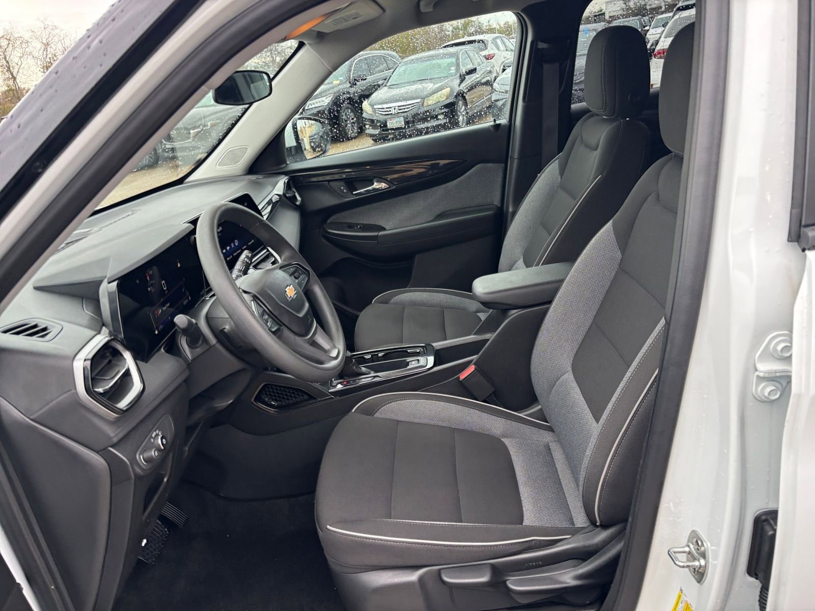 Thumbnail: 2025 Chevrolet TrailBlazer - 24