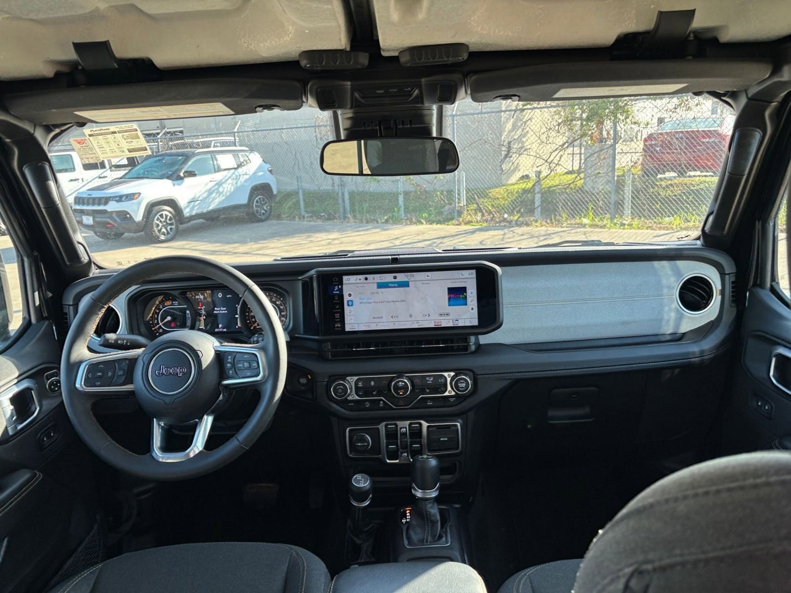 Thumbnail: 2025 Jeep Wrangler - 32