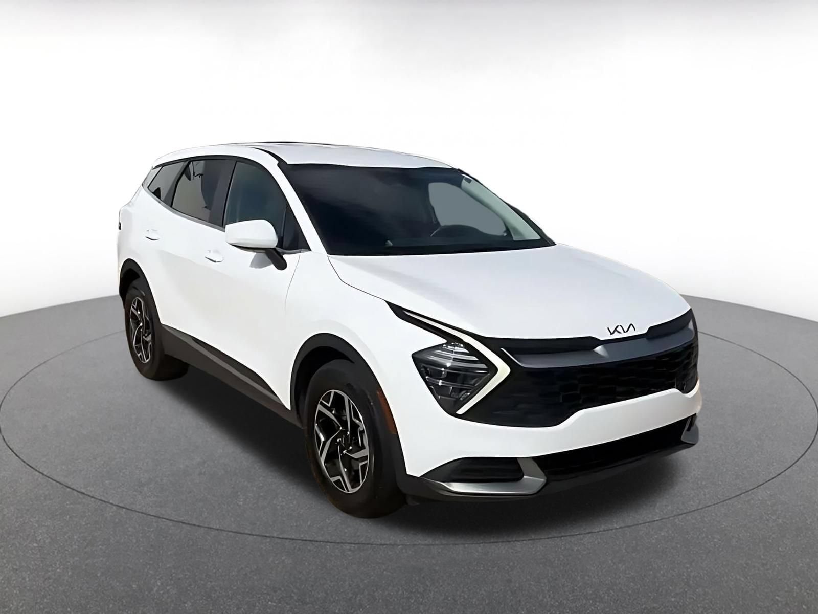 Thumbnail: 2025 Kia Sportage - 3