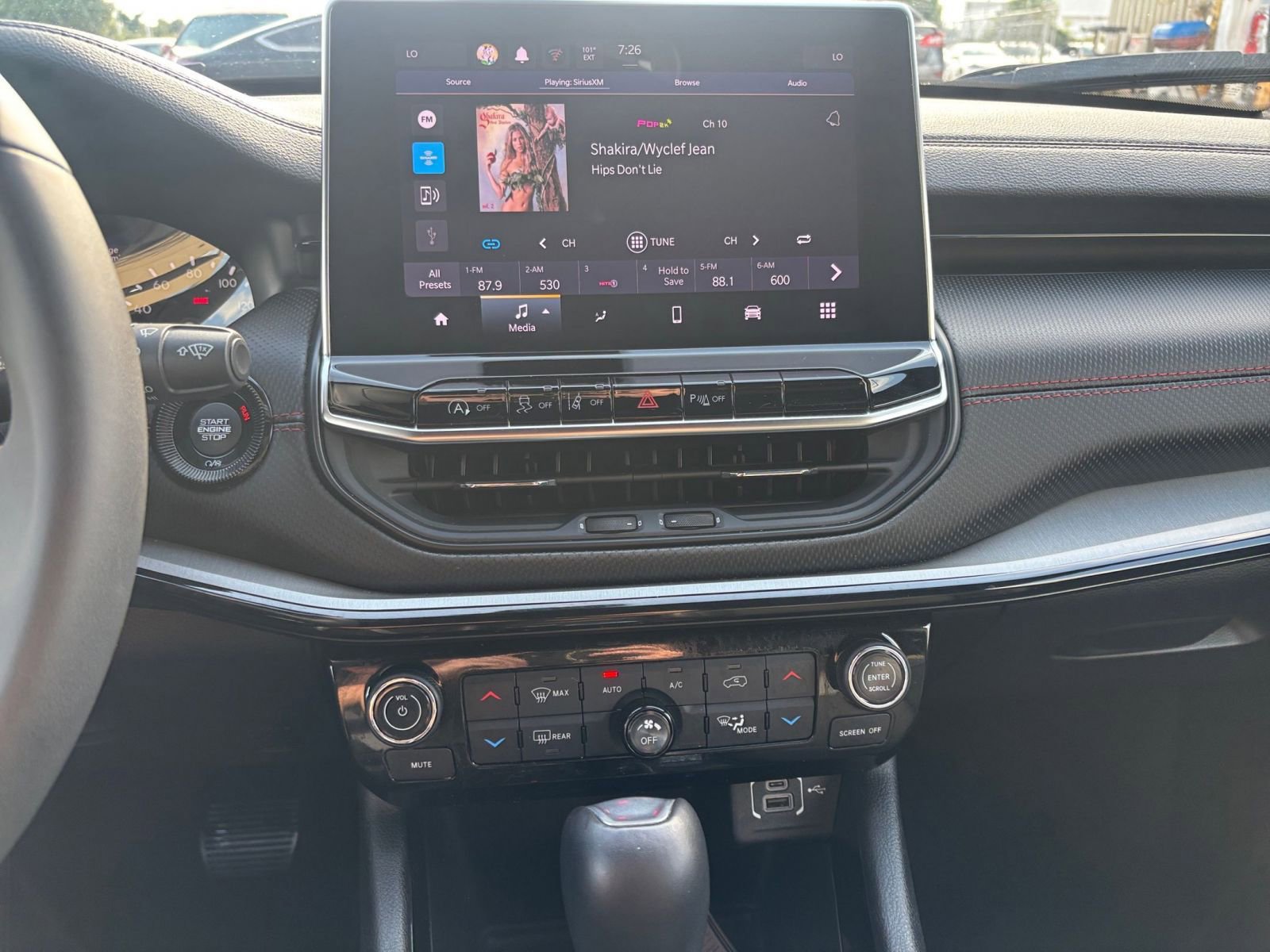 Thumbnail: 2025 Jeep Compass - 17