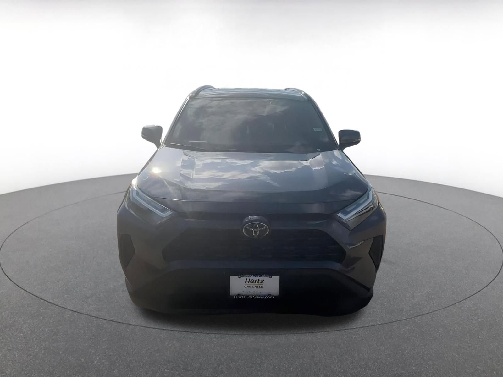 Thumbnail: 2025 Toyota RAV4 - 4