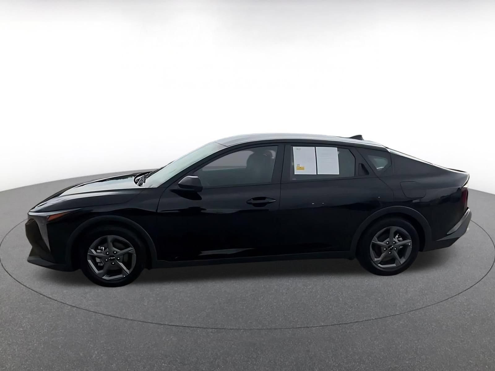Thumbnail: 2025 Kia K4 - 8
