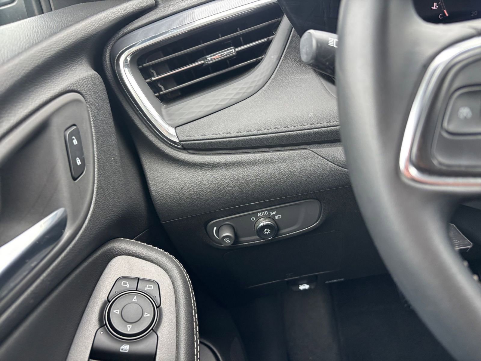 Thumbnail: 2025 Buick Encore GX - 33
