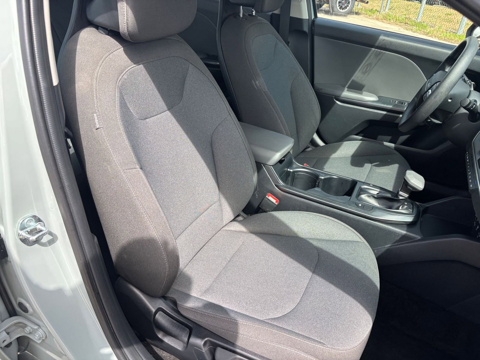 Thumbnail: 2025 Kia K4 - 35