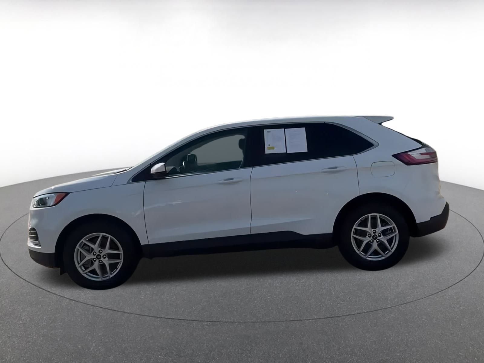 Thumbnail: 2024 Ford Edge - 9
