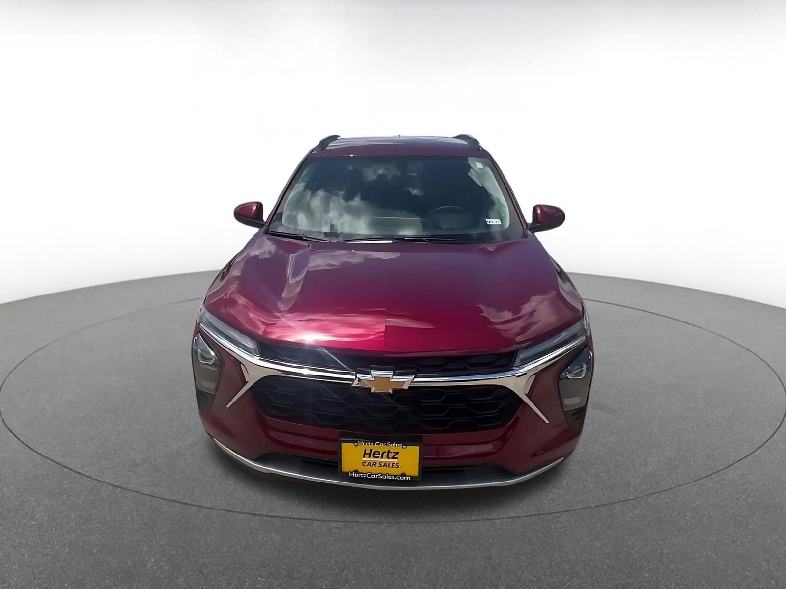 Thumbnail: 2025 Chevrolet Trax - 4