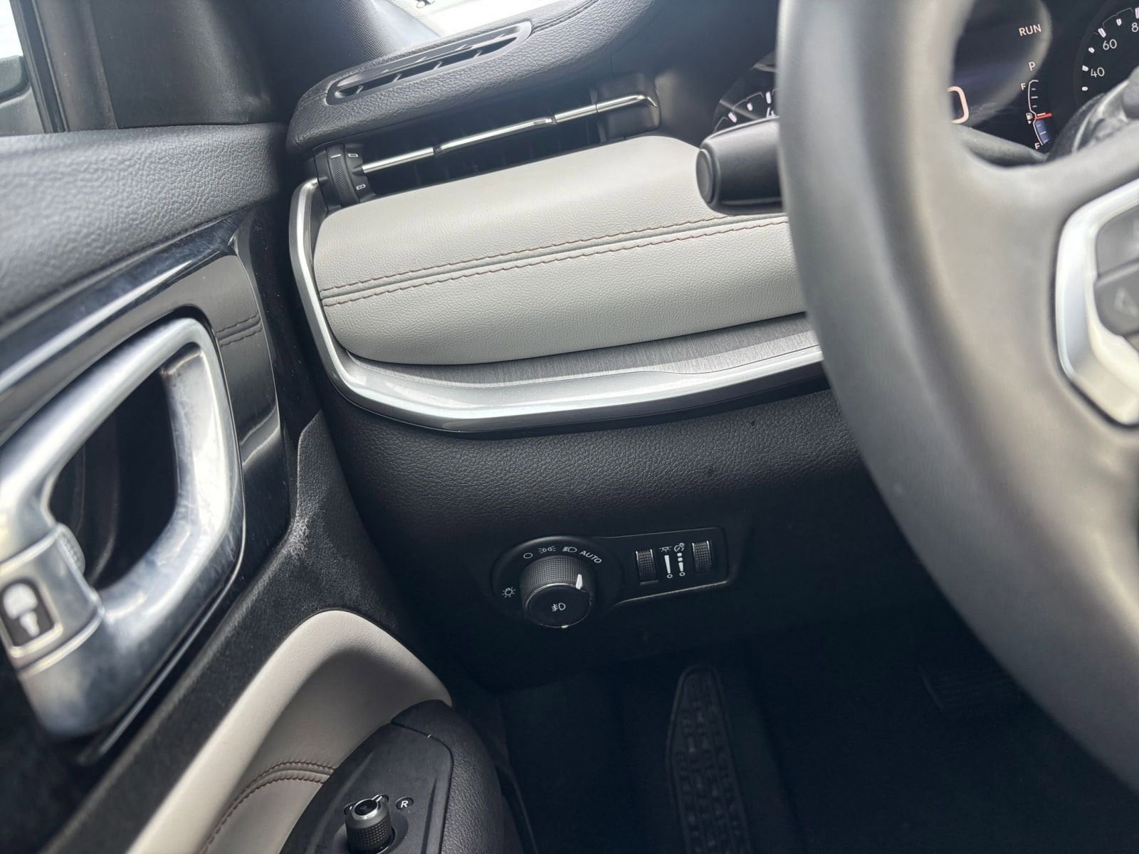 Thumbnail: 2025 Jeep Compass - 35
