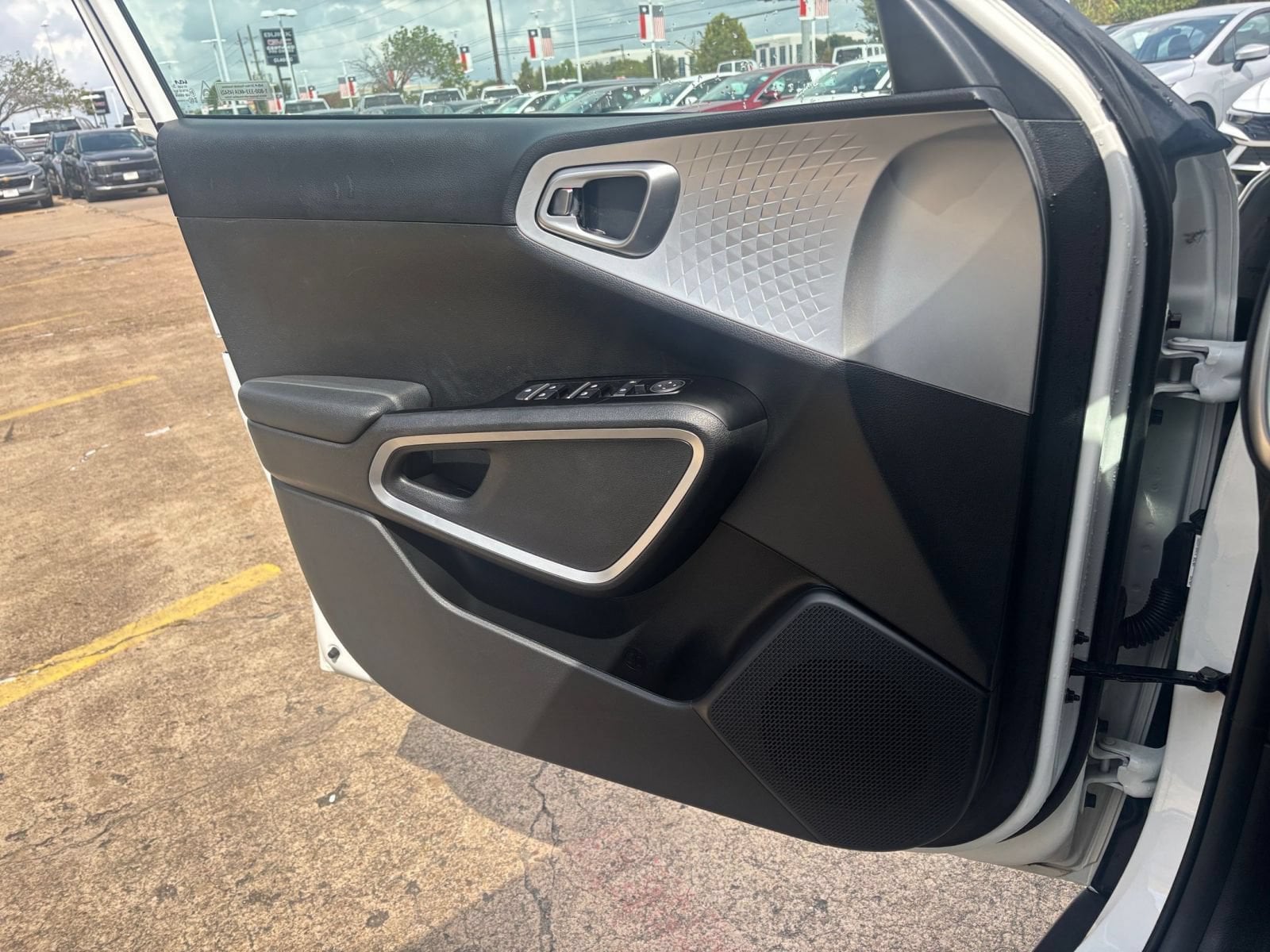 Thumbnail: 2025 Kia Soul - 18