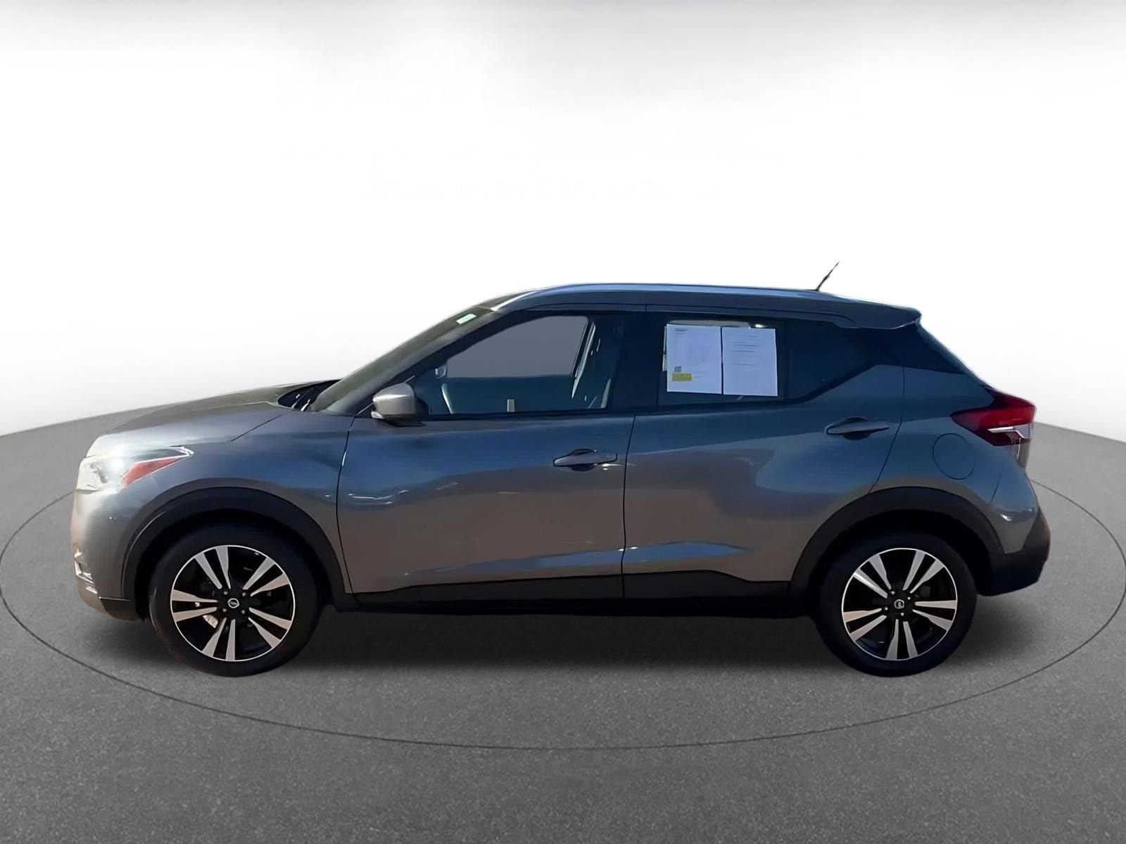 Thumbnail: 2020 Nissan Kicks - 8