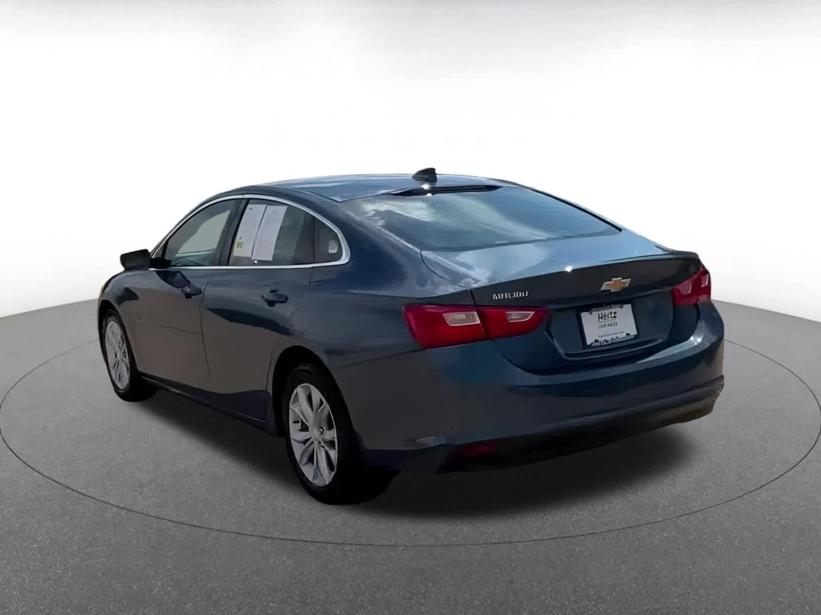 Thumbnail: 2024 Chevrolet Malibu - 10