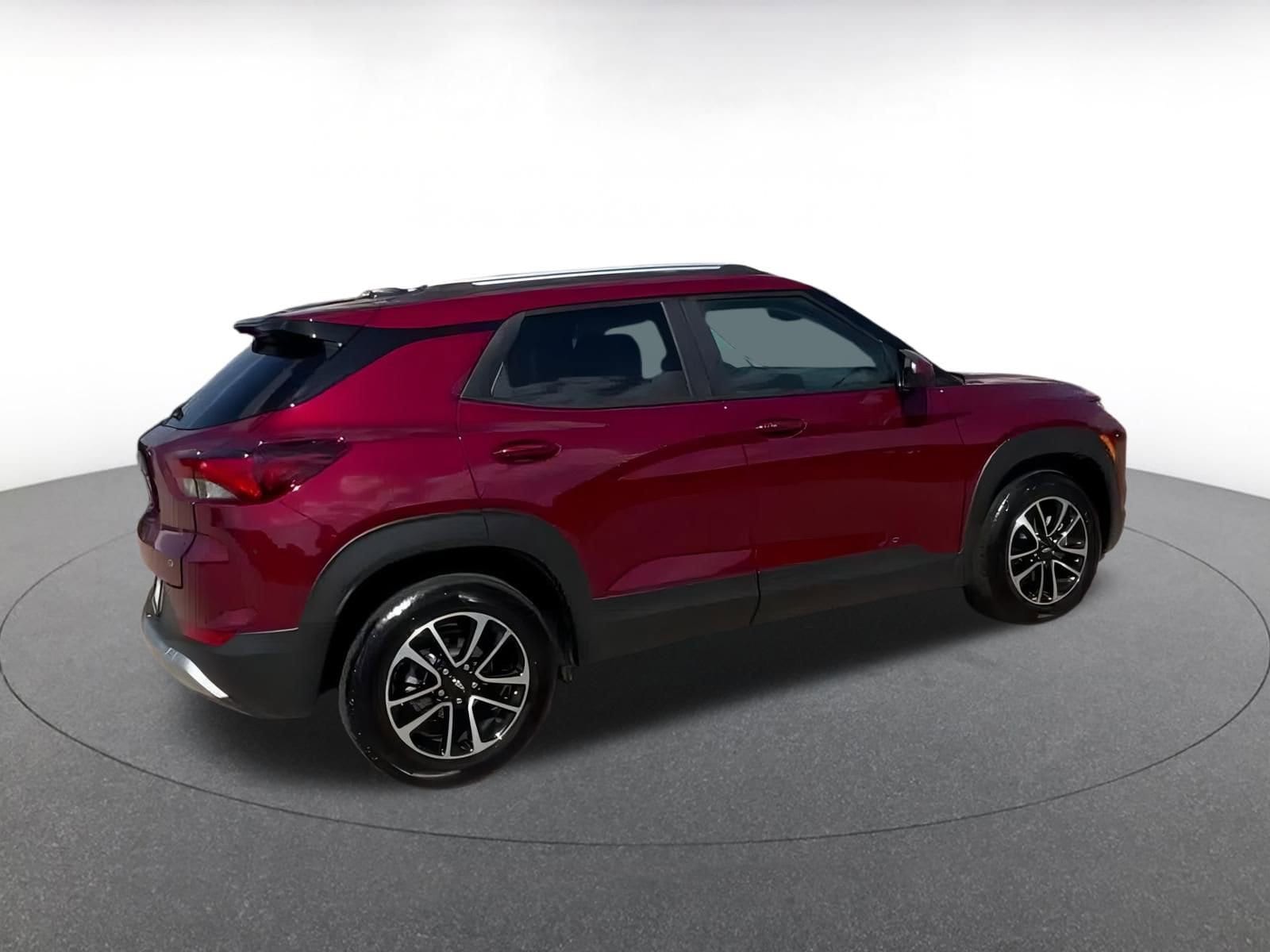 Thumbnail: 2025 Chevrolet TrailBlazer - 14