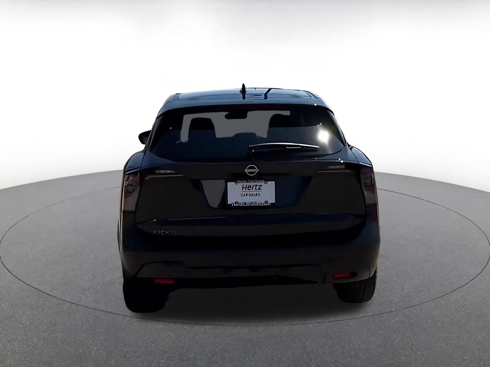 Thumbnail: 2025 Nissan Kicks - 12