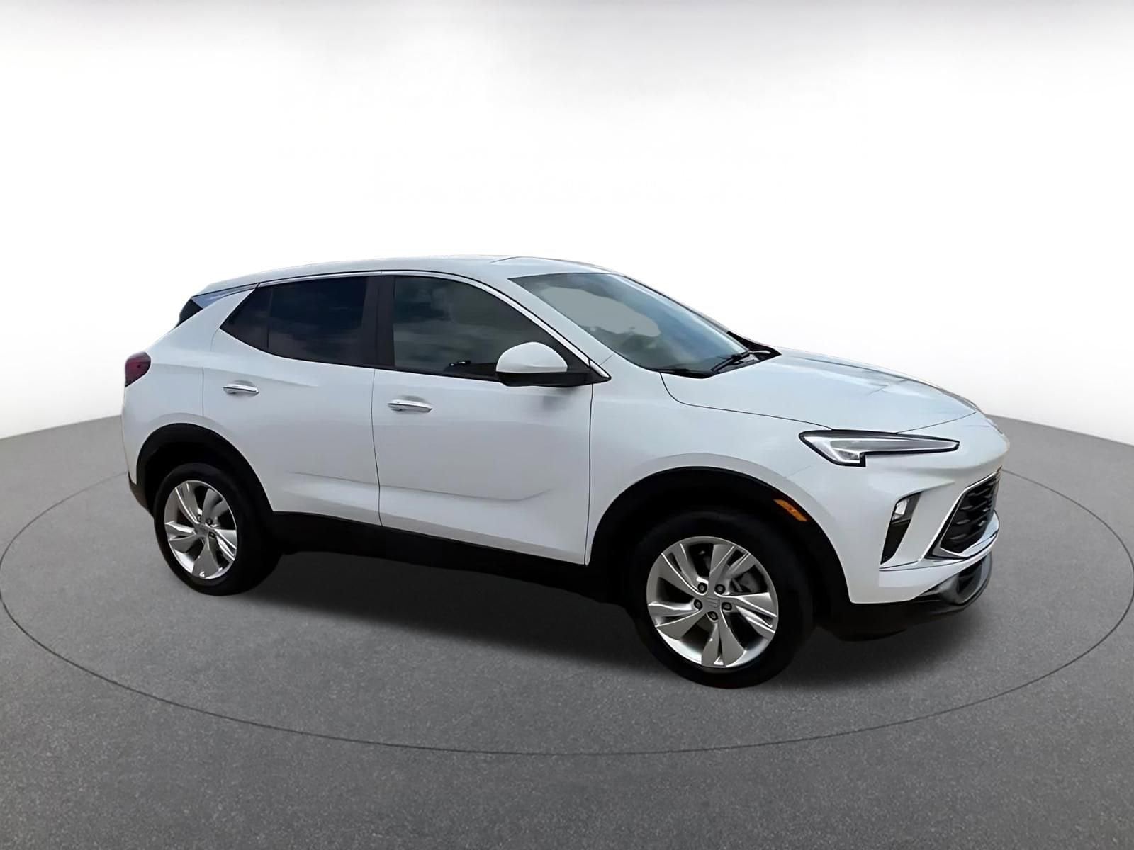 Thumbnail: 2025 Buick Encore GX - 2