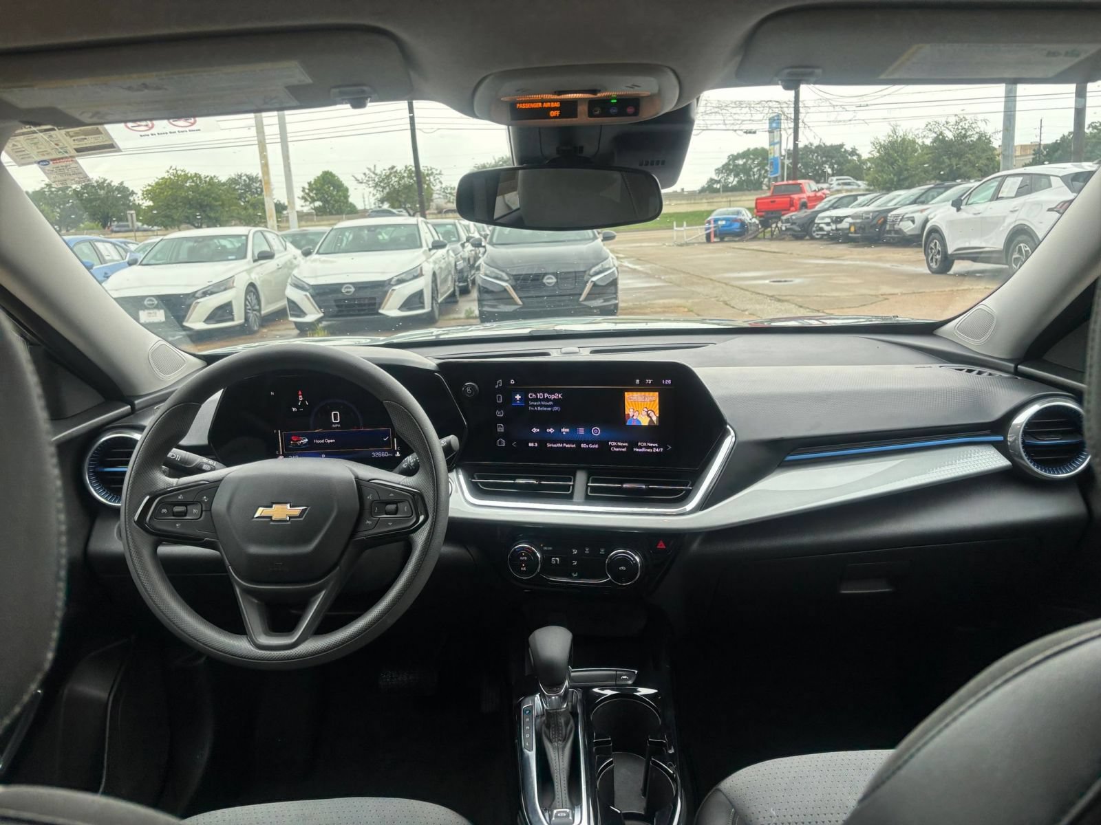 Thumbnail: 2025 Chevrolet Trax - 32