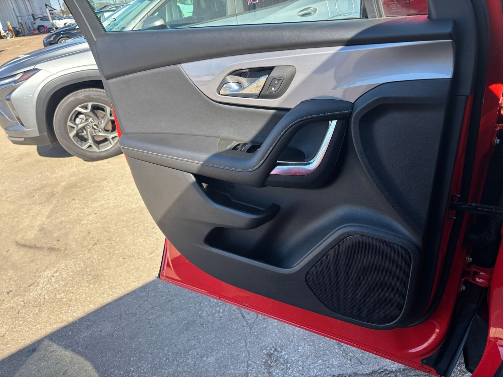 Thumbnail: 2025 Chevrolet Blazer - 18