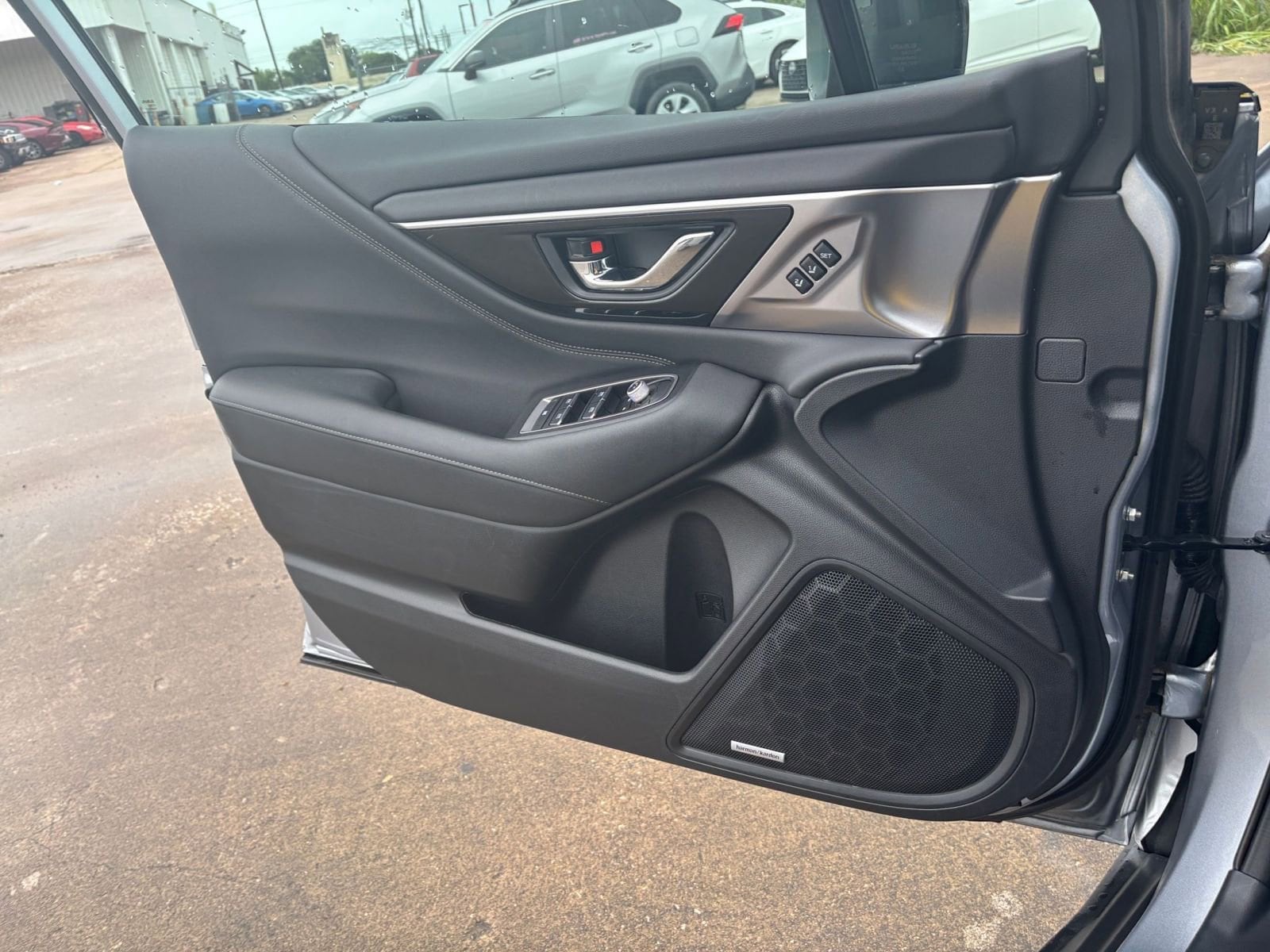 2024 Subaru Outback Limited 16
