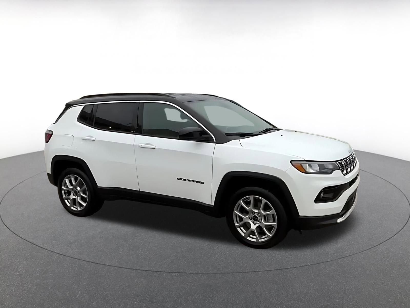 Thumbnail: 2025 Jeep Compass - 2