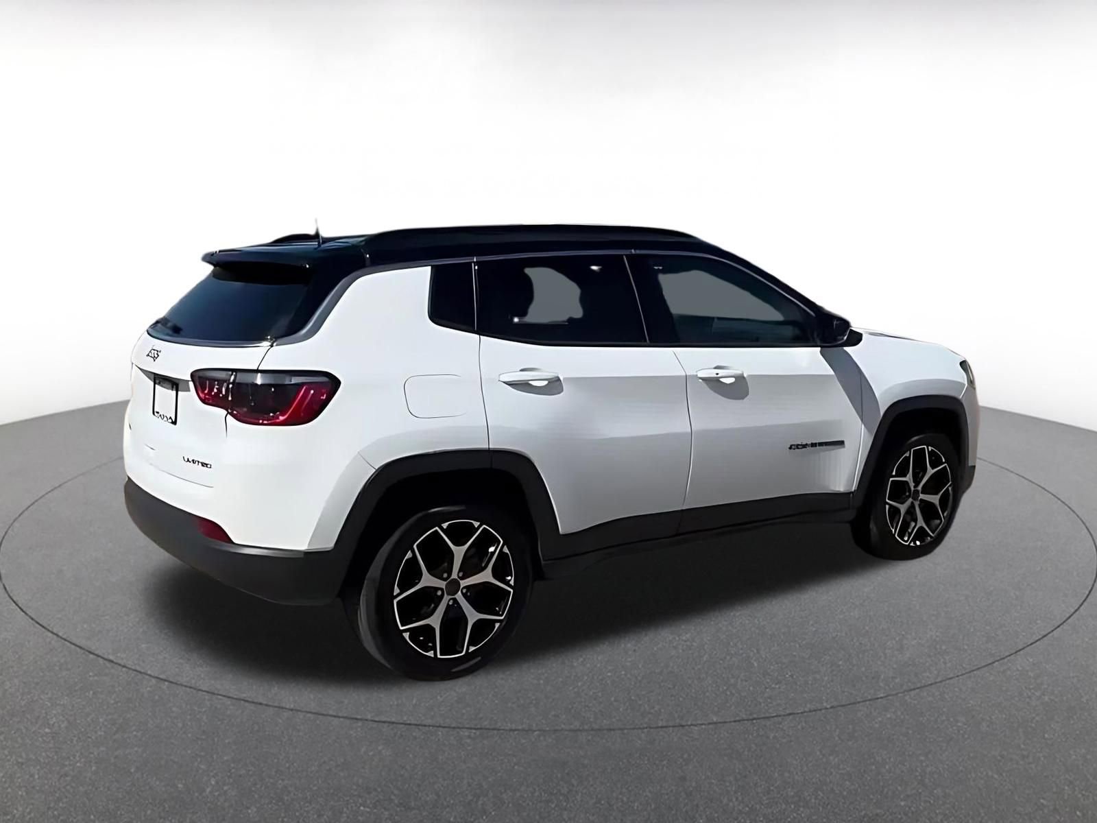 Thumbnail: 2025 Jeep Compass - 15