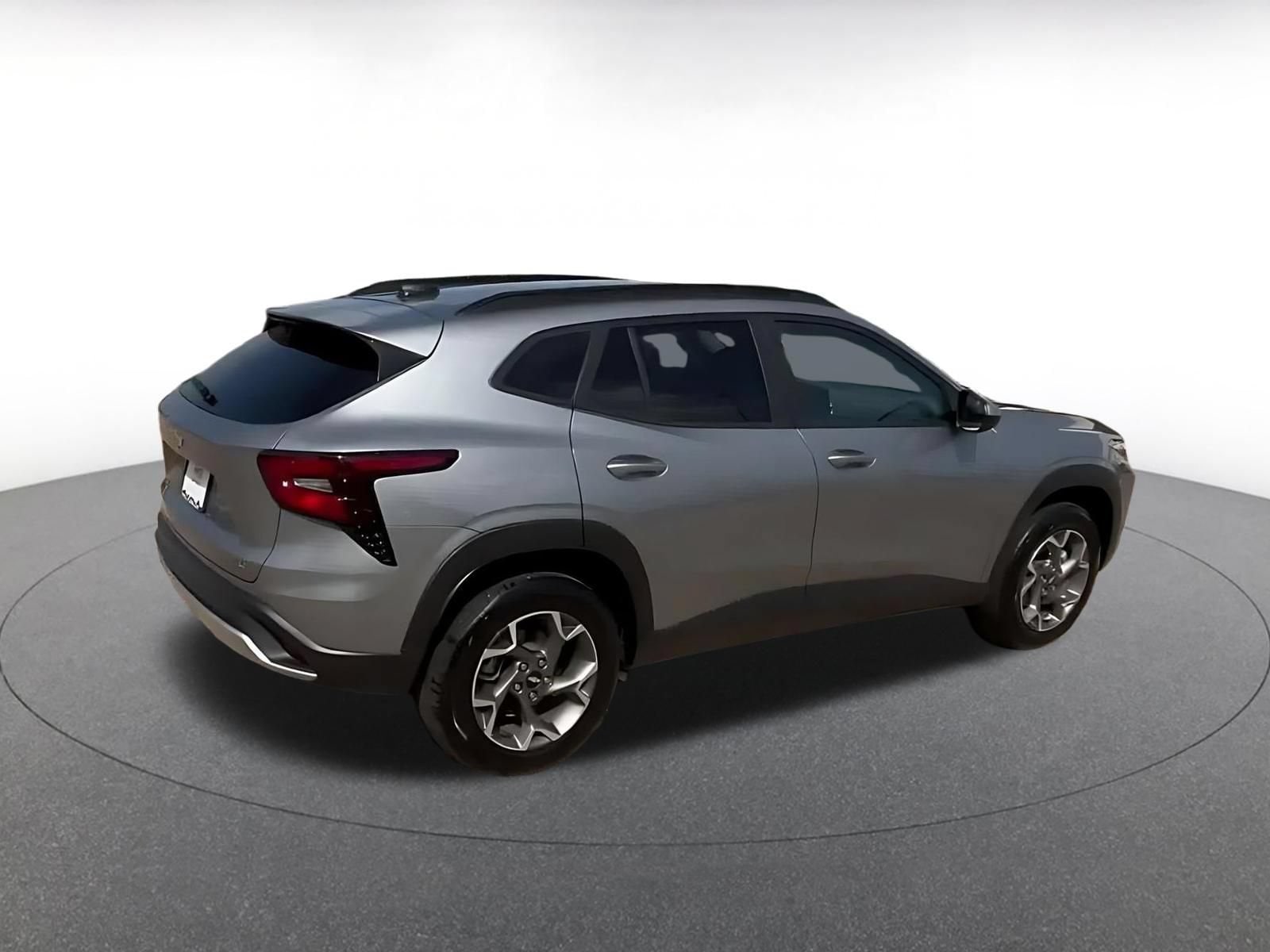Thumbnail: 2025 Chevrolet Trax - 10