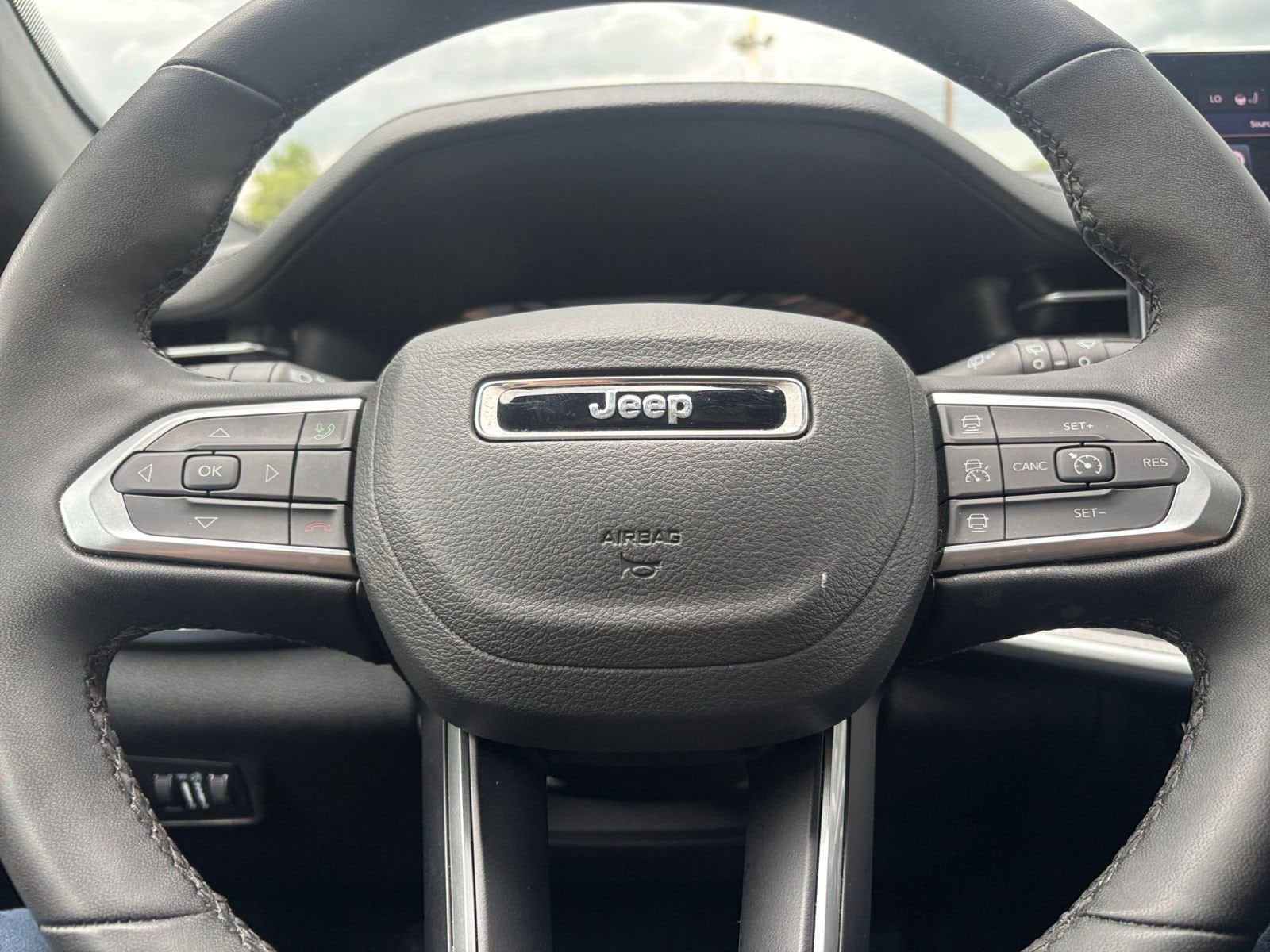 Thumbnail: 2025 Jeep Compass - 29