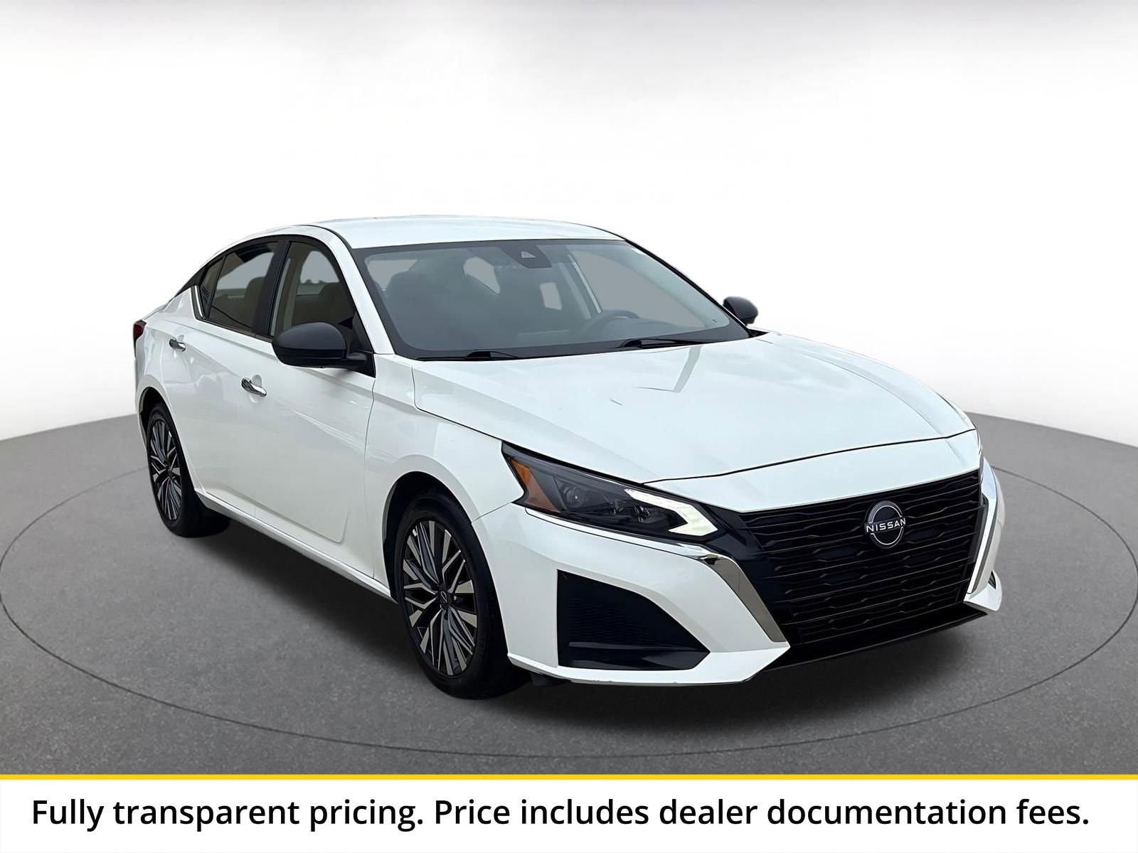Thumbnail: 2025 Nissan Altima - 1