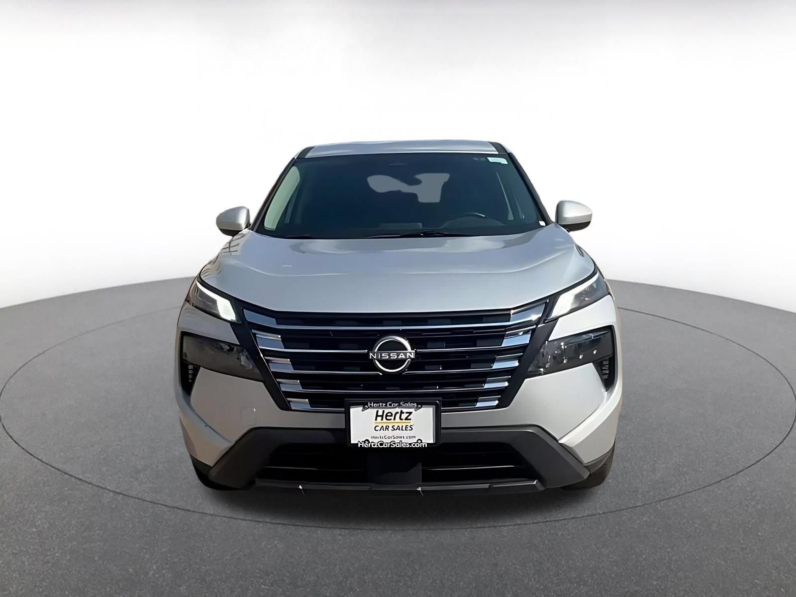 Thumbnail: 2025 Nissan Rogue - 4